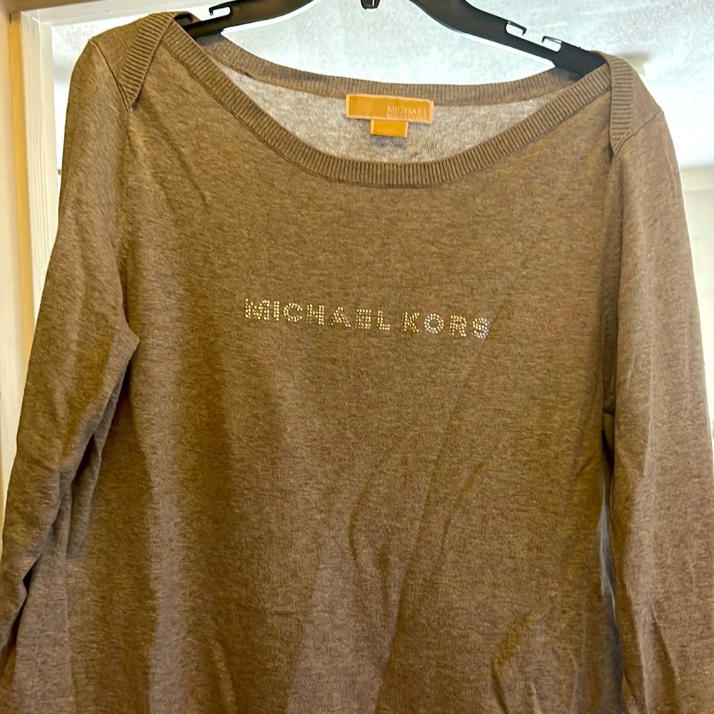 Gently used Michael Kors gray sweater.
